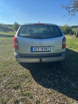 Prodám Renault Laguna II grandtour 1,9 DCi 88kw - 3