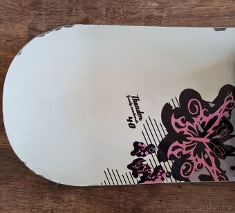 Dívčí snowboard Gravity Thunder 138 - 3
