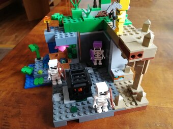 Lego 8+ Minecraft - 3