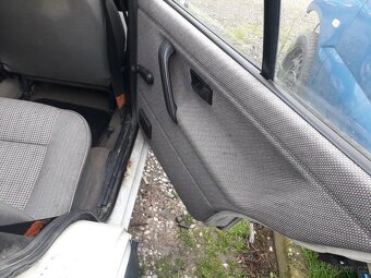 Prodám karosérii Golf mk2 - 3