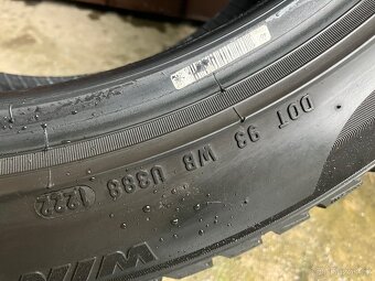 Pirelli WINTER SOTTOZERO 3, 235/45/18 - 3