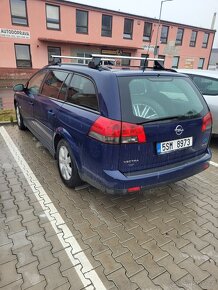 Opel VECTRA kombi rok 2005 1.9 TDI nafta - 3