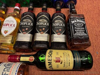 láhve Jack Daniels, Beefeater, Heffron, zelená - 3