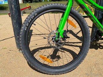 Dětské cyklistické kolo -Scott scale 24 disc green - 3