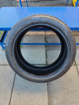 1ks zimní pneu Continnetal TS860 235/40 R19 - 3