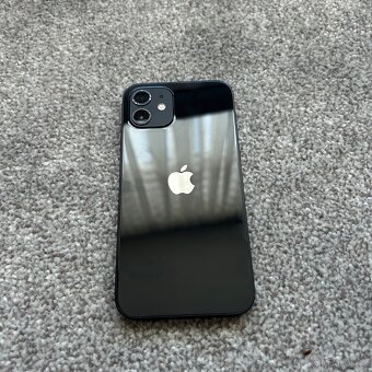 iPhone 12 - 3
