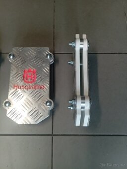 Držák motorové pily - 3