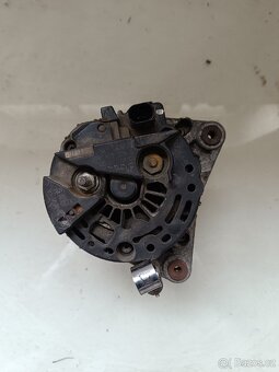 Alternátor 1.9 TDi, 77kw, Škoda Octavia 2 - 3