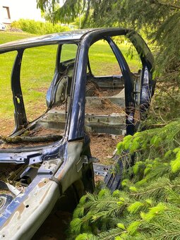 Kastle Škoda Octavia 1 - 3