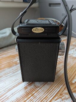 Yashica D - 3