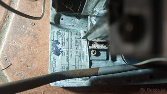 Prodám průtokový ohřívač Mora 5504 na náhradní díly - 3