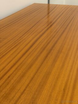 Dřevěný stolek - 3