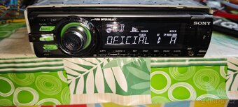 Autorádio Sony CDX-GT640UI - 3