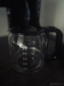 Kávovar De’Longhi černý - 3