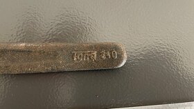 Starý francouzský klíč tona 240 - 3