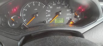 Ford Focus 1.6 74 Kw - 3