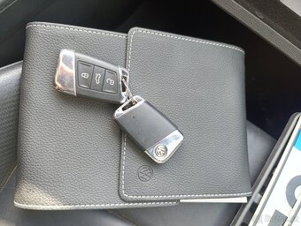 Volkswagen arteon CR doklady r-line - 3