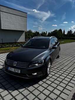 Volkswagen Passat B7 Variant Highline 2.0 TDI 103 kW, manuál - 3