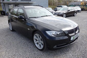 BMW 330i 200kW Xenon Navi 2008 - 3