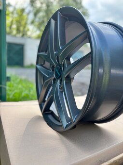 Prodám nové alu kola německé značky Borbet 5x112 R18” - 3