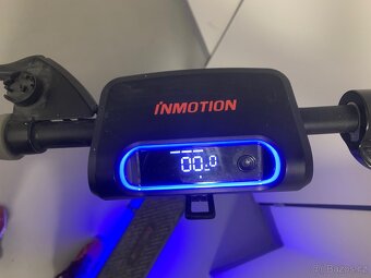 Elektrická koloběžka Inmotion S1 - 3