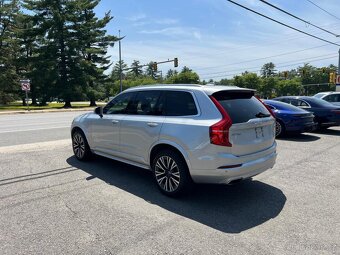 2021 Volvo XС90 T5 Momentum 2.0L FWD - 3