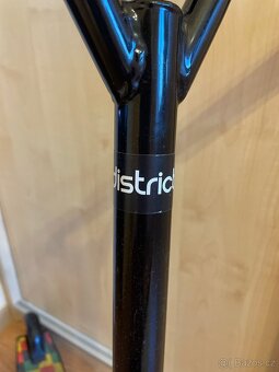 Prodám dětskou freestyle koloběžku zn. District - 3