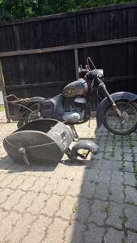 ČZ 175, TYP 450, z roku 1961 včetně vozíku PAV 40 - 3