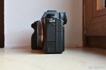 Sony Alpha 1 (ILCE-1) 8K video 50MP - 3