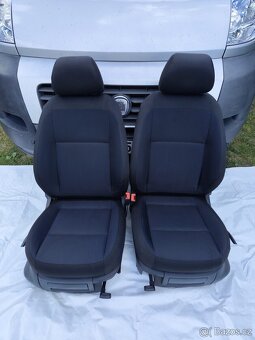 Škoda Fabia 2 - vyhřívané sedačky s airbagy - 3