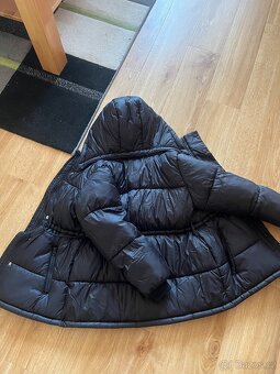 Zimní dívčí kabátek HM - 8-9 let - 3