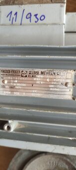 elektromotor 380v/1,1kW/930 ot./min - 3