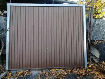 Garážová vrata - výklopná - 3
