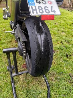 Triumph speed triple 1050 - 3