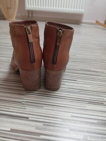 Dámské kožené boty Wojas č. 39 - 3