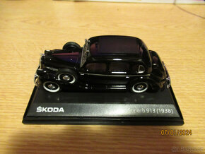 Abrex 1:43 Škoda Superb 913 Černý - 3