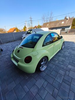 New Beetle 2.0i - 3