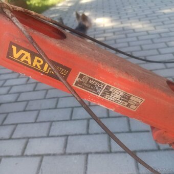 Bubnová sekačka Vari - Honda - 3