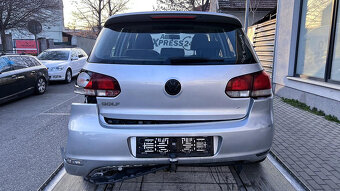 Vůz na náhradní díly VW Golf 6 hatchback 2011 CAYC MDZ LA7W - 3