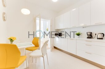 Pronájem velkého bytu 2+1, 76m² - Praha 1 - Staré Město - Že - 3