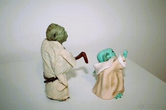 Figurka Mistr Yoda a Baby Yoda - 3