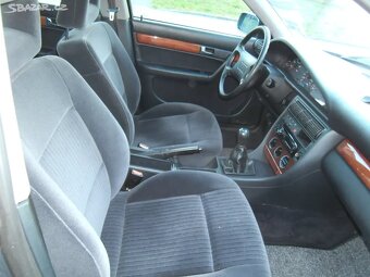 Audi 100 2.8 V6 - 3