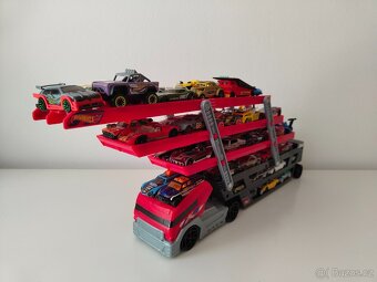 Hot wheels - kamion a auta - 3