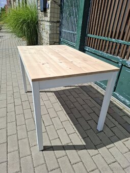 Starší jídelní stůl - 3