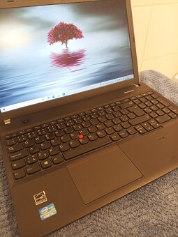 Notebook Lenovo ThinkPad Edge E531 - Hezký stav - 3