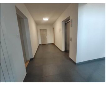 Rozestavěná byt. jednotka + garáž v Olomouci, ID 7558e 1308 - 3