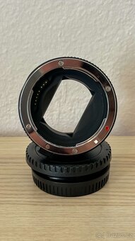 Redukce Commlite z Canon EF na Sony E Mount - 3