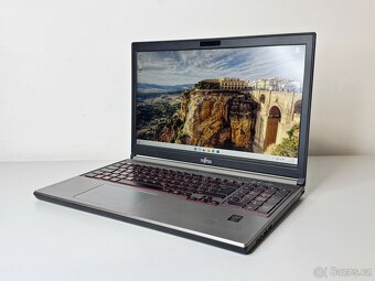 Fujitsu LifeBook E754 – i5 | 16GB RAM | 256GB SSD | W11 - 3