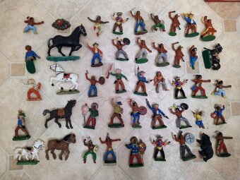 Retro figurky indiánů a kovbojů - 3