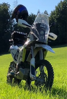 Husqvarna 701 enduro - Rade Garage - kokpit - 3